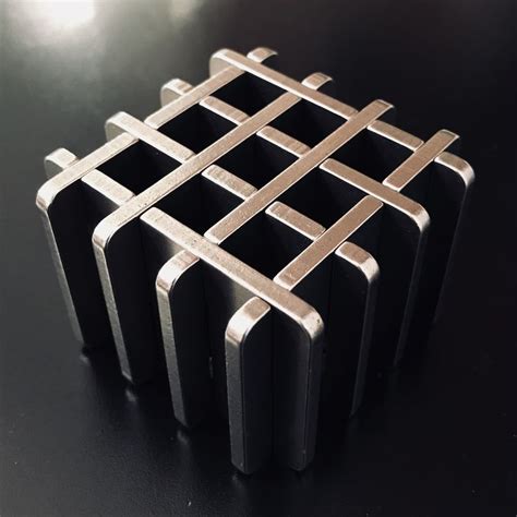 solving vortex metal interlocking puzzles